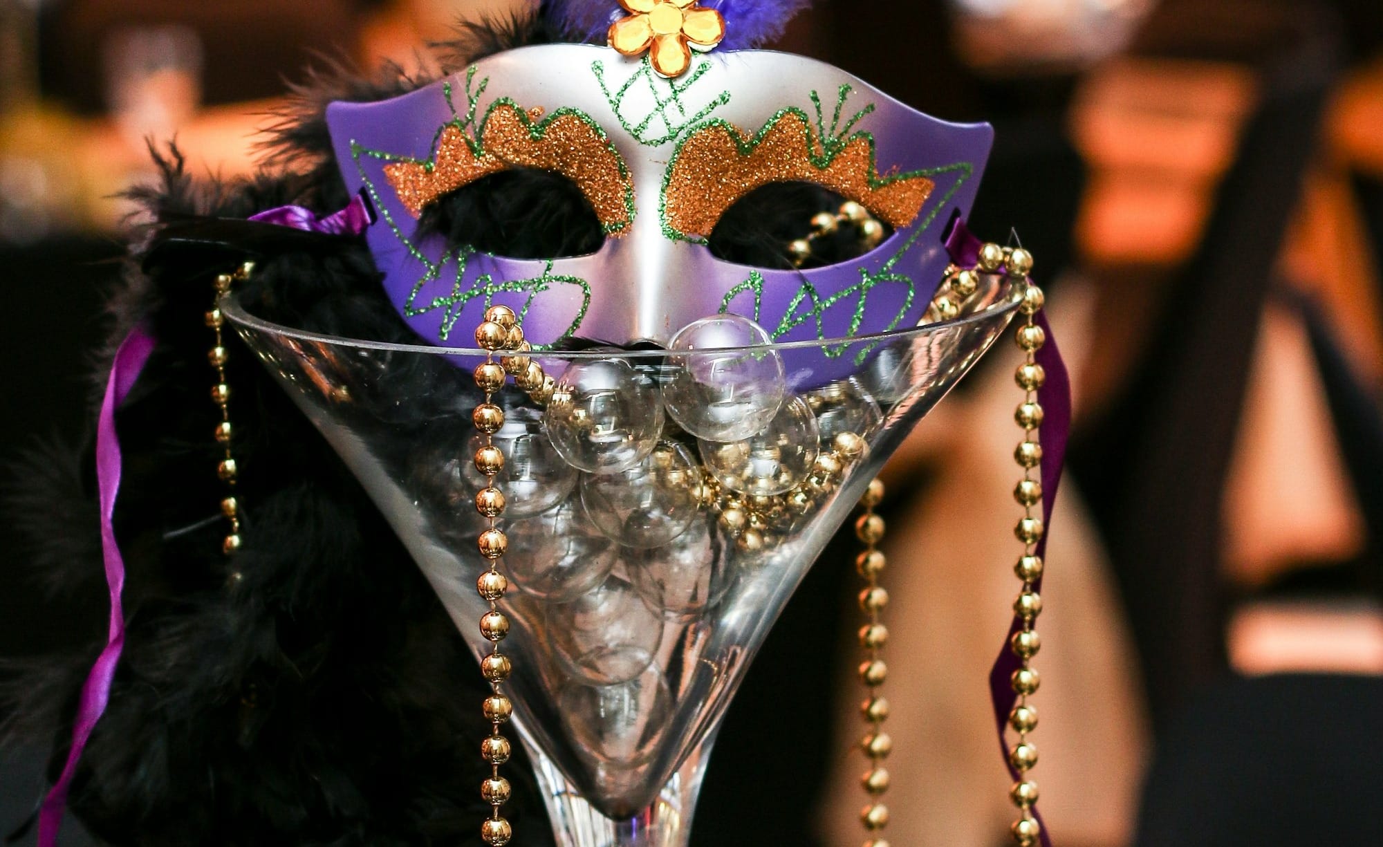 purple and white masquerade mask